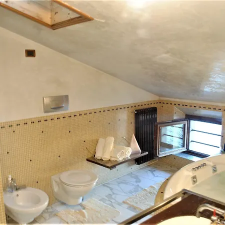 Dreaming Arena Pensión 3*