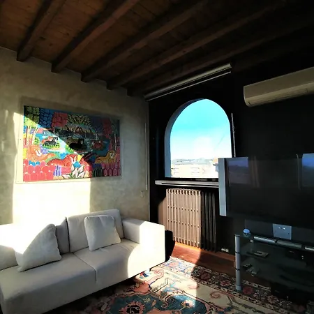 Dreaming Arena Pensión