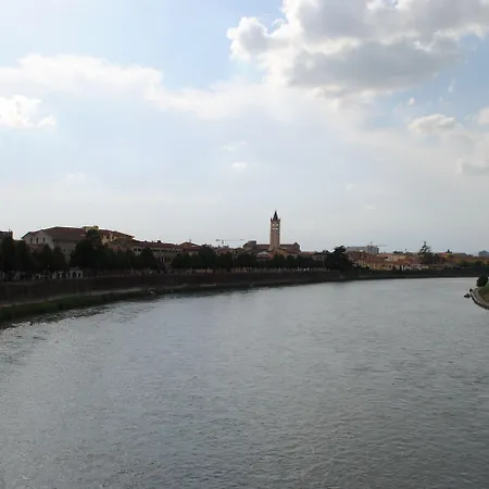 Pensión Dreaming Arena 3*