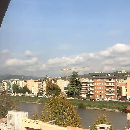 Dreaming Arena Pensión 3*