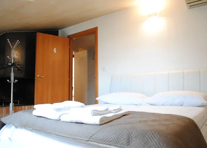 Dreaming Arena Guest house